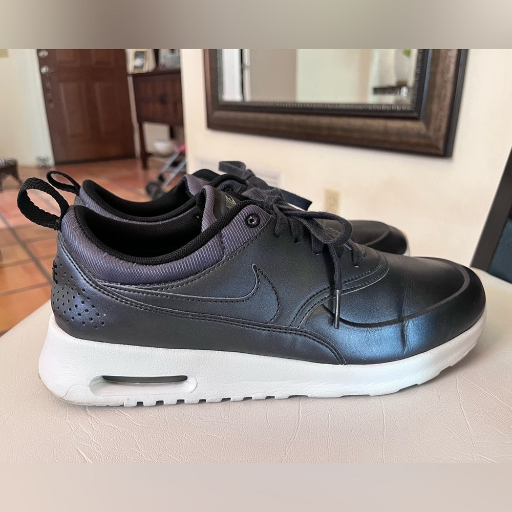 Womens NIKE Air Max Thea